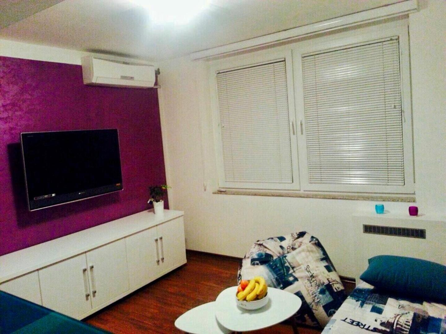Ida Studio City Center Apartment Сараево Екстериор снимка